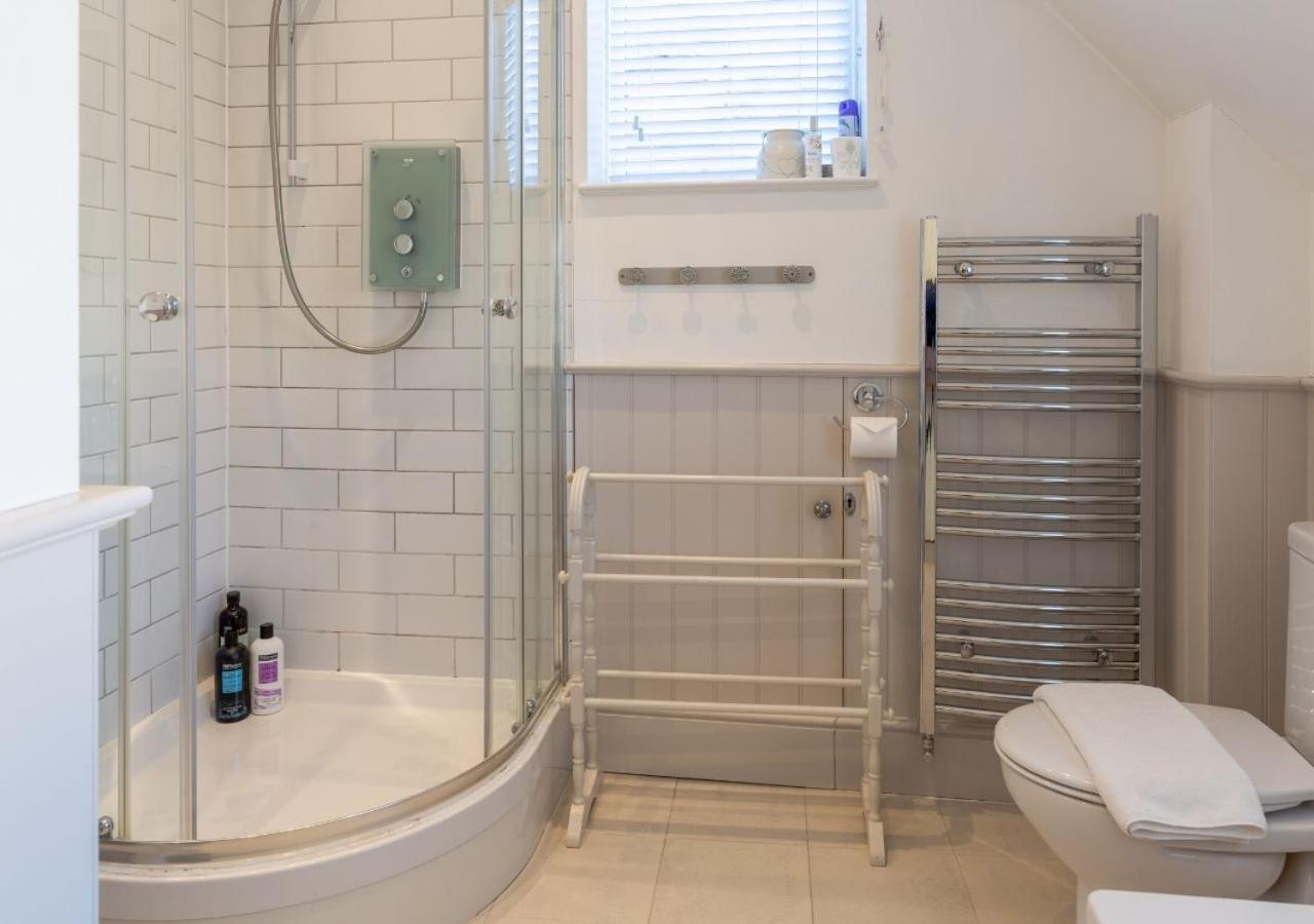 Jasmine Cottage - 2 Bedroom In Heart Of Bourton! 외부 사진
