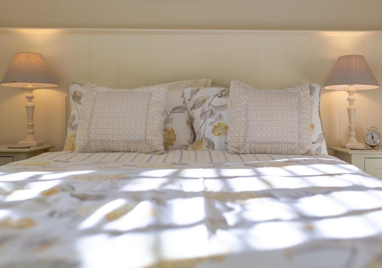 Jasmine Cottage - 2 Bedroom In Heart Of Bourton! 외부 사진